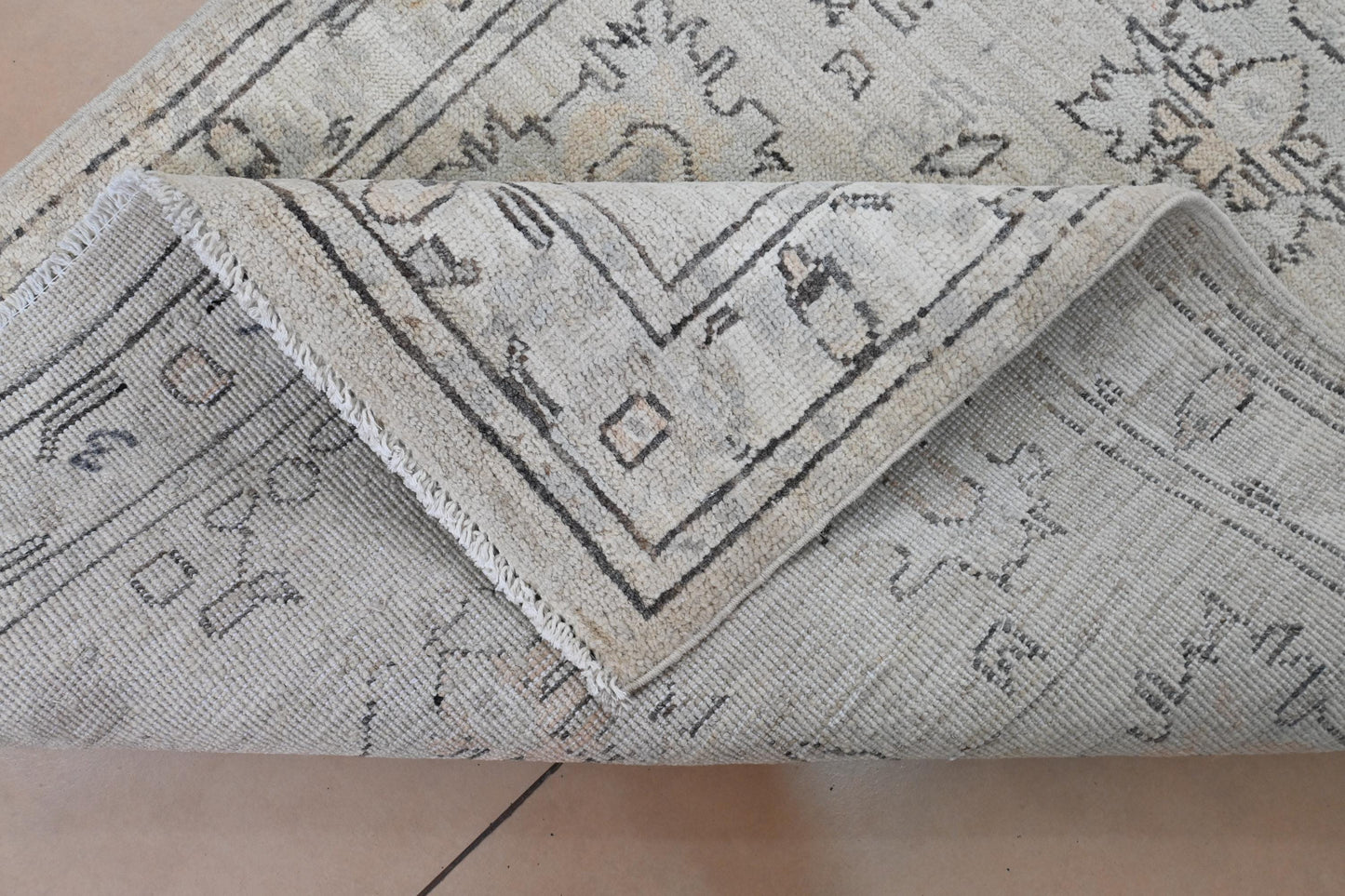 3x4 Ivory Afghan Oushak Rug โ Hand-Knotted Wool Area Rug โ Neutral Boho Turkish Style Carpet โ Vegdyes โ Farmhouse Decor Accent Rug