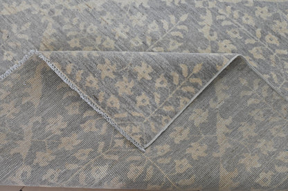 5x7 Vintage Gray Distressed Area Rug – Hand-Knotted Wool Rug, Geometric Modern Tribal Design, Neutral Persian Style Carpet for Living Room